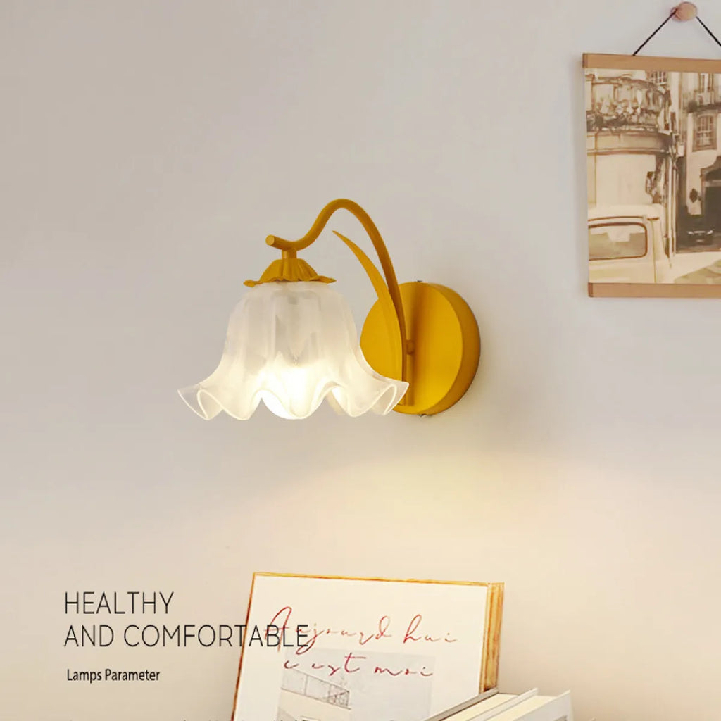 Retro Girl Head Flower Wall Lamp